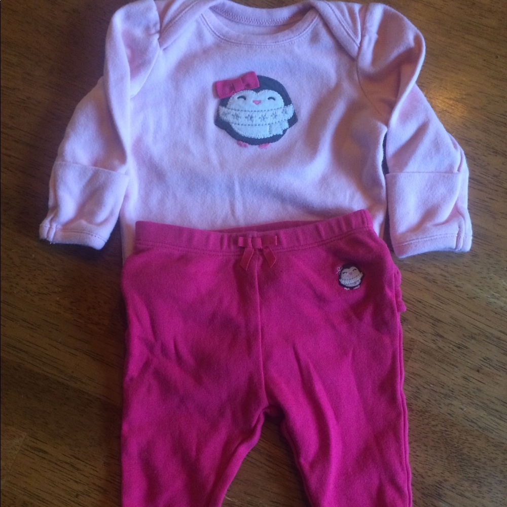 Pink Gymboree penguin outfit 0-3m